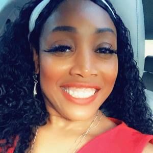 Meet your Posher, Katrina